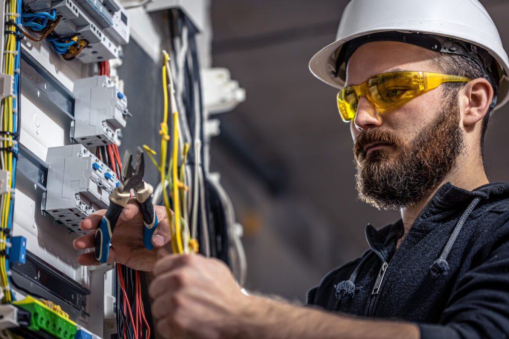 how to become a professional electrician